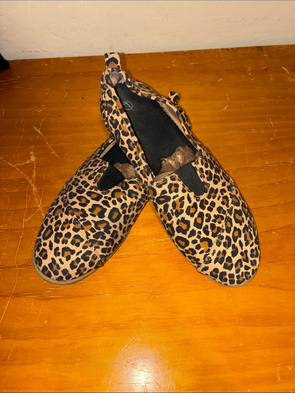 Leopard Print Slip-On Shoes - Brown/Black